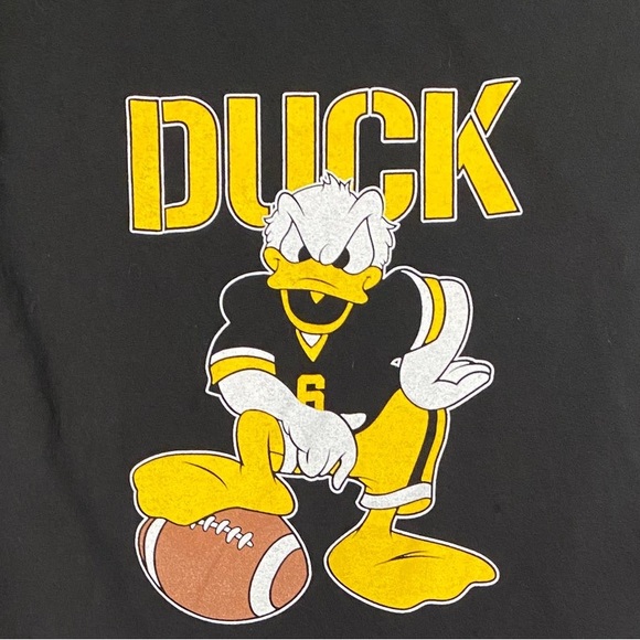 Disney Other - DONALD DUCK FOOTBALL GRAPHIC TEE/LARGE/DISNEY/VINTAGE/Y2K/PITTSBURGH STEELERS